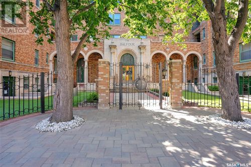 604-2305 Victoria Ave, Regina, SK, S4P0S7 | Card Image