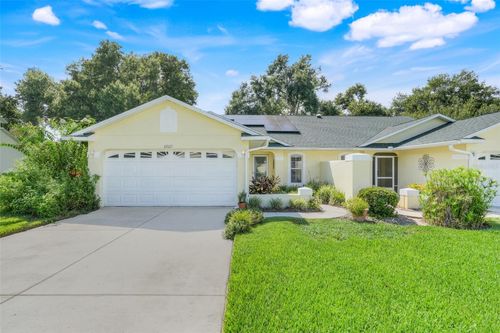8809 Courtyard Ln, GROVELAND, FL, 34736-8897 | Card Image