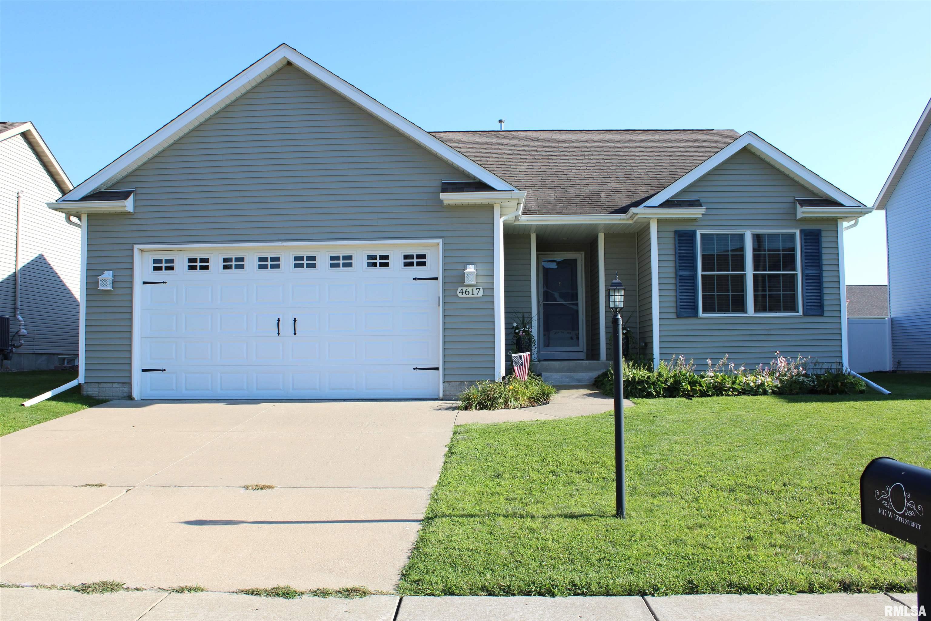 13th St, Davenport, IA 52804