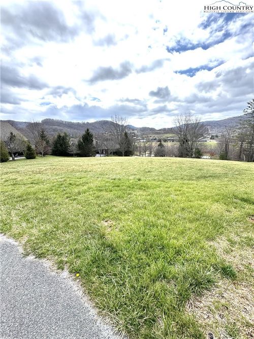 Lot 63 Meadow Knoll Court, Banner Elk, NC, 28604 | Card Image