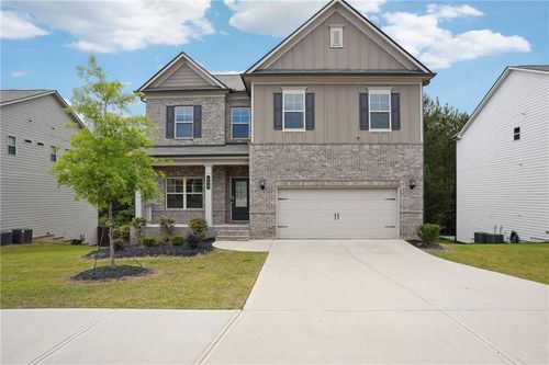106 Logan Pass Dr, Loganville, GA, 30052-4847 | Card Image