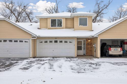 1012 18th Ave Se, Forest Lake, MN, 55025-3918 | Card Image