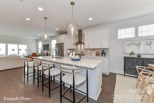 8-208 Wesser St, Davidson, NC, 28036-6967 | Card Image