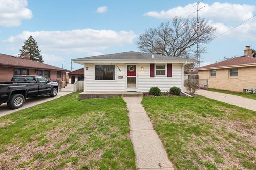 1431 24th Street, Kenosha, WI, 53140 | Card Image