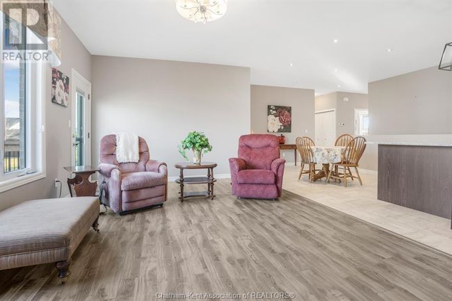 133 Cottage Pl, Townhouse with 3 bedrooms, 3 bathrooms and null parking in Chatham ON | Image 19