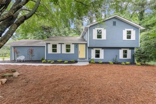 381 Plantation Blvd, lawrenceville, GA, 30046-6211 | Card Image
