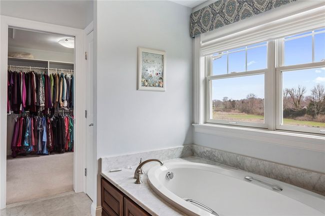 50 Elizabeth Ln, House other with 4 bedrooms, 4 bathrooms and 6 parking in Middletown RI | Image 27