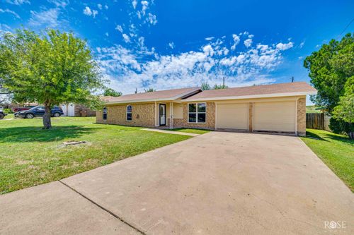 3025 Catalina Dr, San Angelo, TX, 76901-1054 | Card Image
