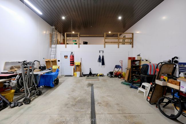 7284 Calvert Dr, House other with 4 bedrooms, 4 bathrooms and 6 parking in Strathroy ON | Image 34