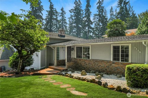 3126 170th St Sw, Lynnwood, WA, 98037-3213 | Card Image