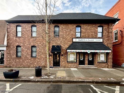 apt-1-196 Spring St, Newton, NJ, 07860-2053 | Card Image