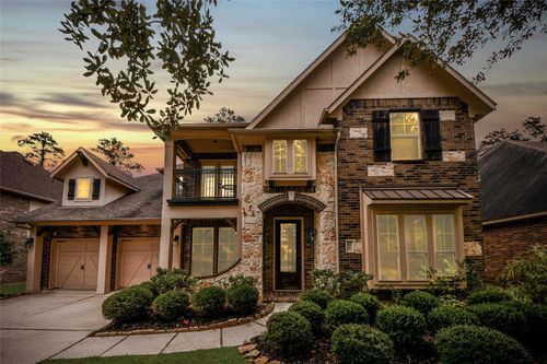 18 Blue Wildflower Pl, The Woodlands, TX, 77354-3358 | Card Image