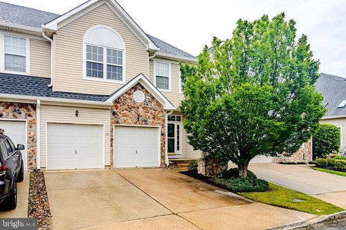 12 Saint Andrews Ct, WESTAMPTON, NJ, 08060-4721 | Card Image