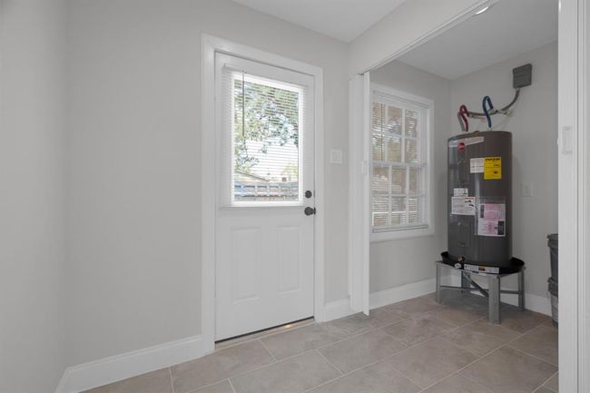 3743 Erie St, House other with 2 bedrooms, 2 bathrooms and null parking in Houston TX | Image 18