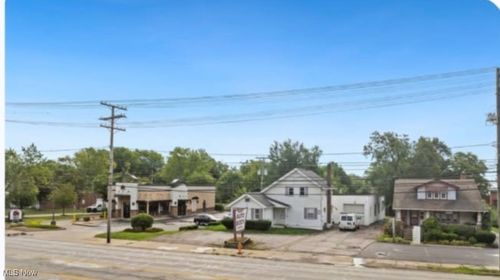 24265 Lorain Rd, North Olmsted, OH, 44070-2165 | Card Image