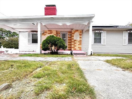 1 Rockland Road Ct, Auburn, MA, 01501-2028 | Card Image
