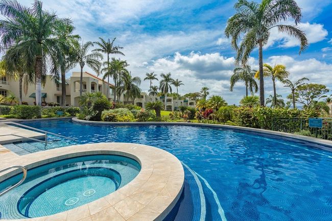 Take in the stunning sunsets & starry skies from the tiled jacuzzi spa | Image 36
