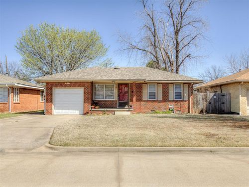 1325 Regent St, Norman, OK, 73069-7537 | Card Image