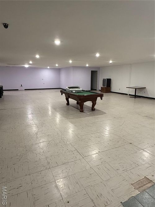 12037 Highway 32, Roby, MO, 65557-8104 | Card Image