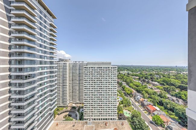 LPH05 - 25 Holly St, Condo with 2 bedrooms, 3 bathrooms and null parking in Toronto ON | Image 25