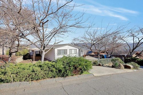 5364 Treasure Hill Dr, Oroville, CA, 95966-3945 | Card Image