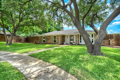 106 Waits Circle, Garland, TX, 75043 | Card Image