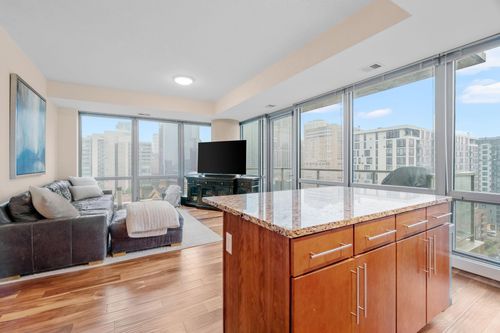apt-1301-929 Portland Ave, Minneapolis, MN, 55404-1259 | Card Image