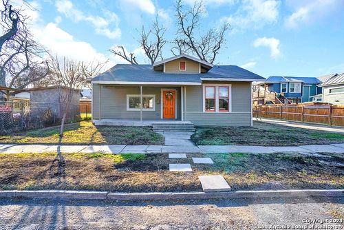 1013 Palmetto, San Antonio, TX, 78202-1330 | Card Image