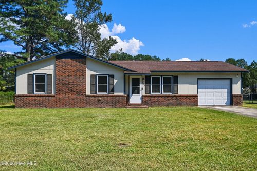 436 Kenwood Dr, Jacksonville, NC, 28540-9043 | Card Image