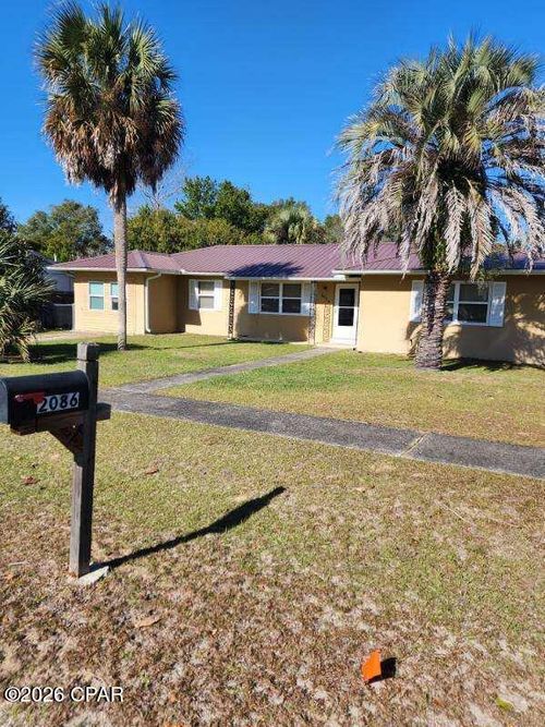 2086 Morven St, Chipley, FL, 32428-2914 | Card Image