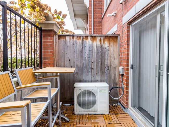22 - 2488 Post Rd, Condo with 2 bedrooms, 2 bathrooms and 1 parking in Oakville ON | Image 47