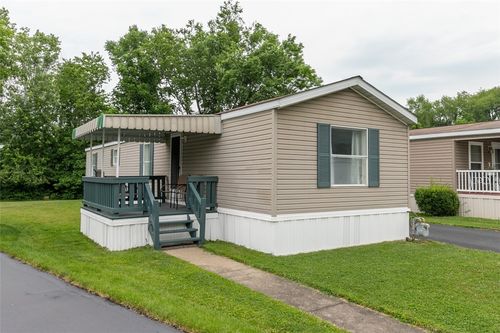 35 Circle Dr, Finleyville, PA, 15332 | Card Image