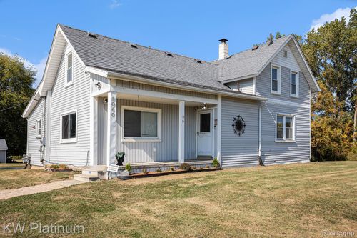 8060 Brockway Rd, Melvin, MI, 48454-9779 | Card Image