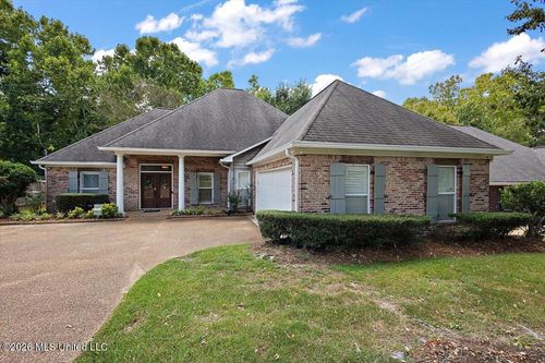 707 Highland Pl, Brandon, MS, 39047-9066 | Card Image