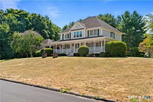 8 Genesee Ln, Madison, CT, 06443-1666 | Card Image