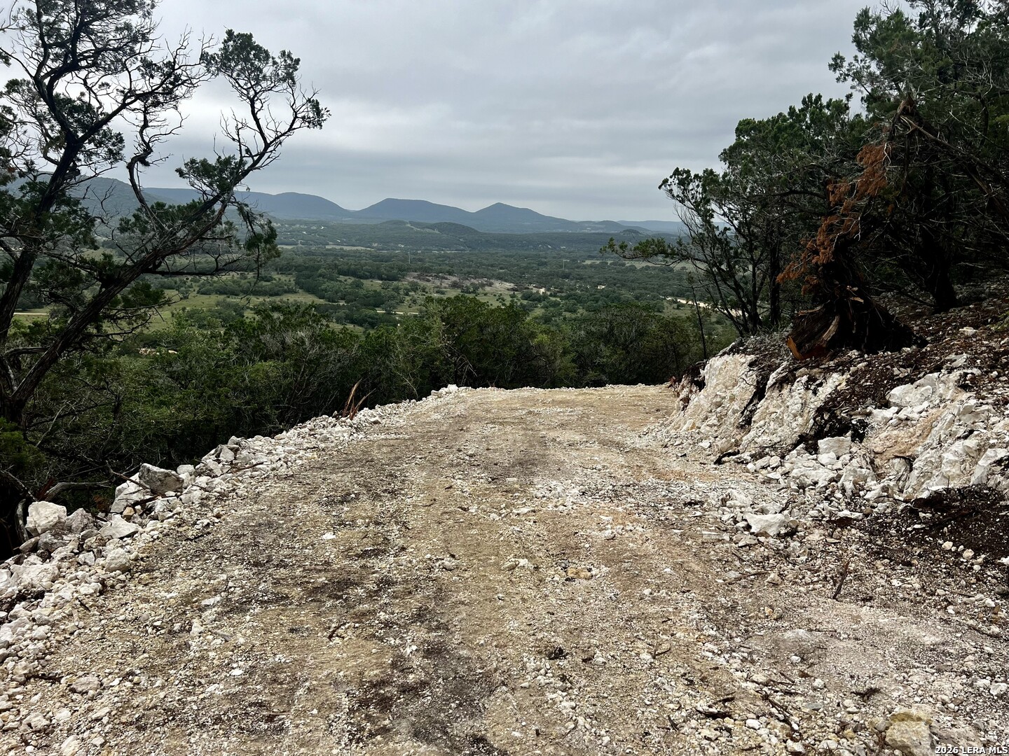 Land in Tarpley 5