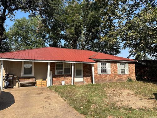 1319 Cindy Ln, Newport, AR, 72112-2301 | Card Image