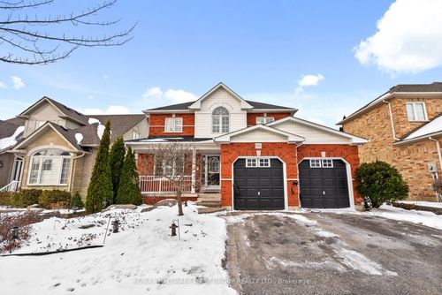 574 Clearsky Ave, Oshawa, ON, L1K2P7 | Card Image
