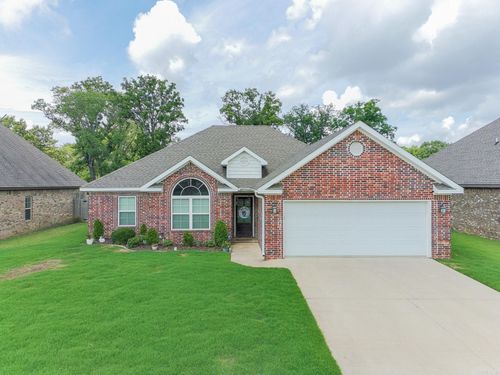 5615 Creekview Dr, Jonesboro, AR, 72404-7110 | Card Image