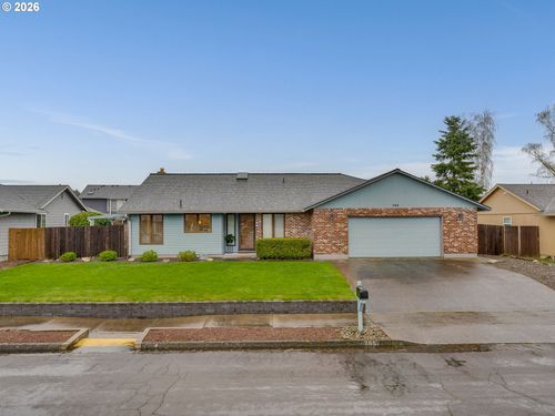 702 Ne 134th St, Vancouver, WA, 98685-2619 | Card Image