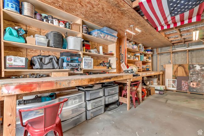 Suspended slab shop and storage accessed on basement level | Image 45