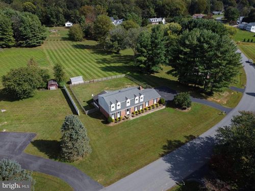 17412 Madison Ave, Hamilton, VA, 20158-3413 | Card Image