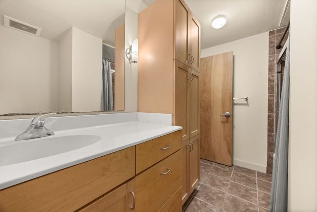 APT-303 - 711 W 26 Th St, Condo with 2 bedrooms, 2 bathrooms and 1 parking in Austin TX | Image 18