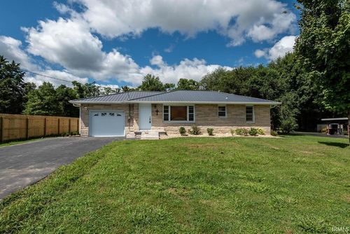 130 S Johnson Ave, Bloomington, IN, 47404-5246 | Card Image