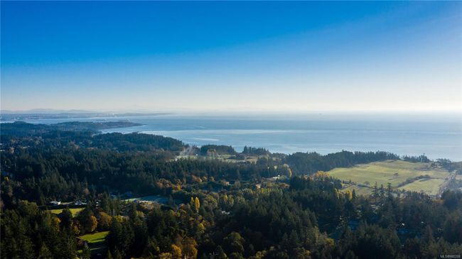 740 Windover Terr, House other with 4 bedrooms, 5 bathrooms and 4 parking in Metchosin BC | Image 22