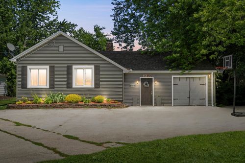 3109 N Main St, RACINE, WI, 53402-4016 | Card Image