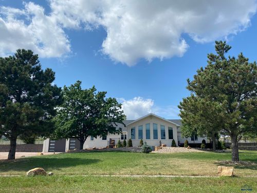 851 Catron Blvd, Rapid City, SD, 57701-9100 | Card Image