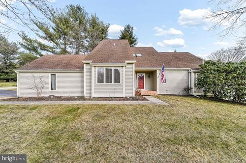 1112 Mews Ln, WEST CHESTER, PA, 19382-2077 | Card Image