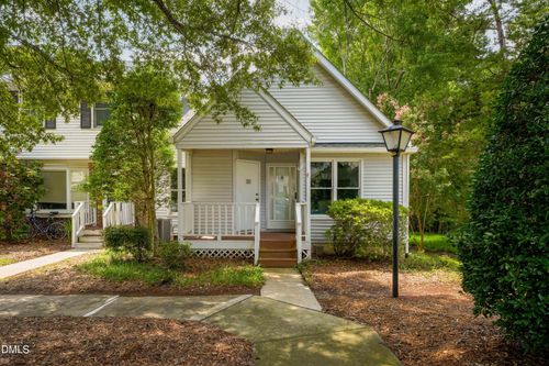128 Saint Andrews Ln, Chapel Hill, NC, 27517-5518 | Card Image