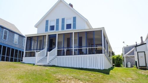 8 Avenue B, Plymouth, MA, 02360 | Card Image